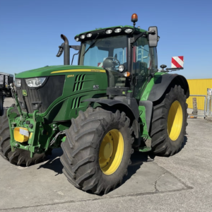 John Deere 6195R tractor