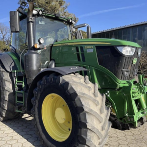 John Deere 6230R Tractor