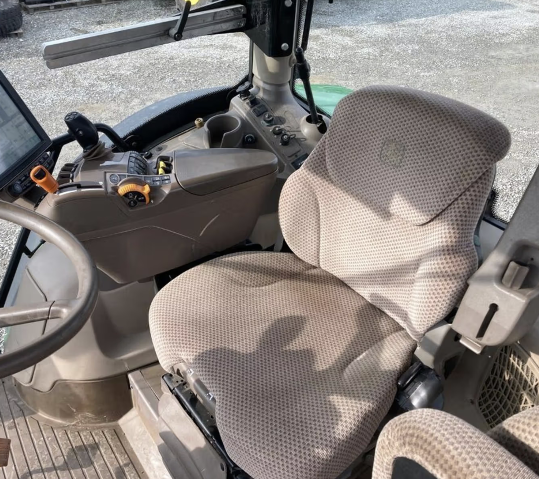 John Deere 6215 R Tractor for sale