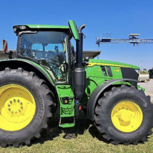 John Deere 6R 195 Tractor