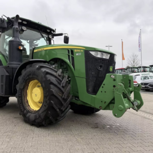 John Deere 8320R Tractor