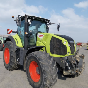 Buy Claas Axion 800 tractor