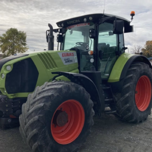 Claas Arion 640 CEBIS tractor