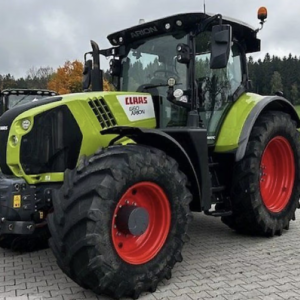 Claas Arion 660 CMATIC CEBIS tractor