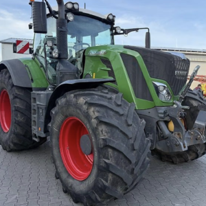 Fendt 828 Vario ProfiPlus Tractor