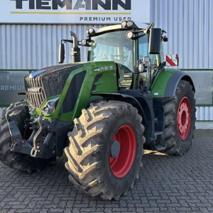 Fendt 826 Vario Profiplus Tractor