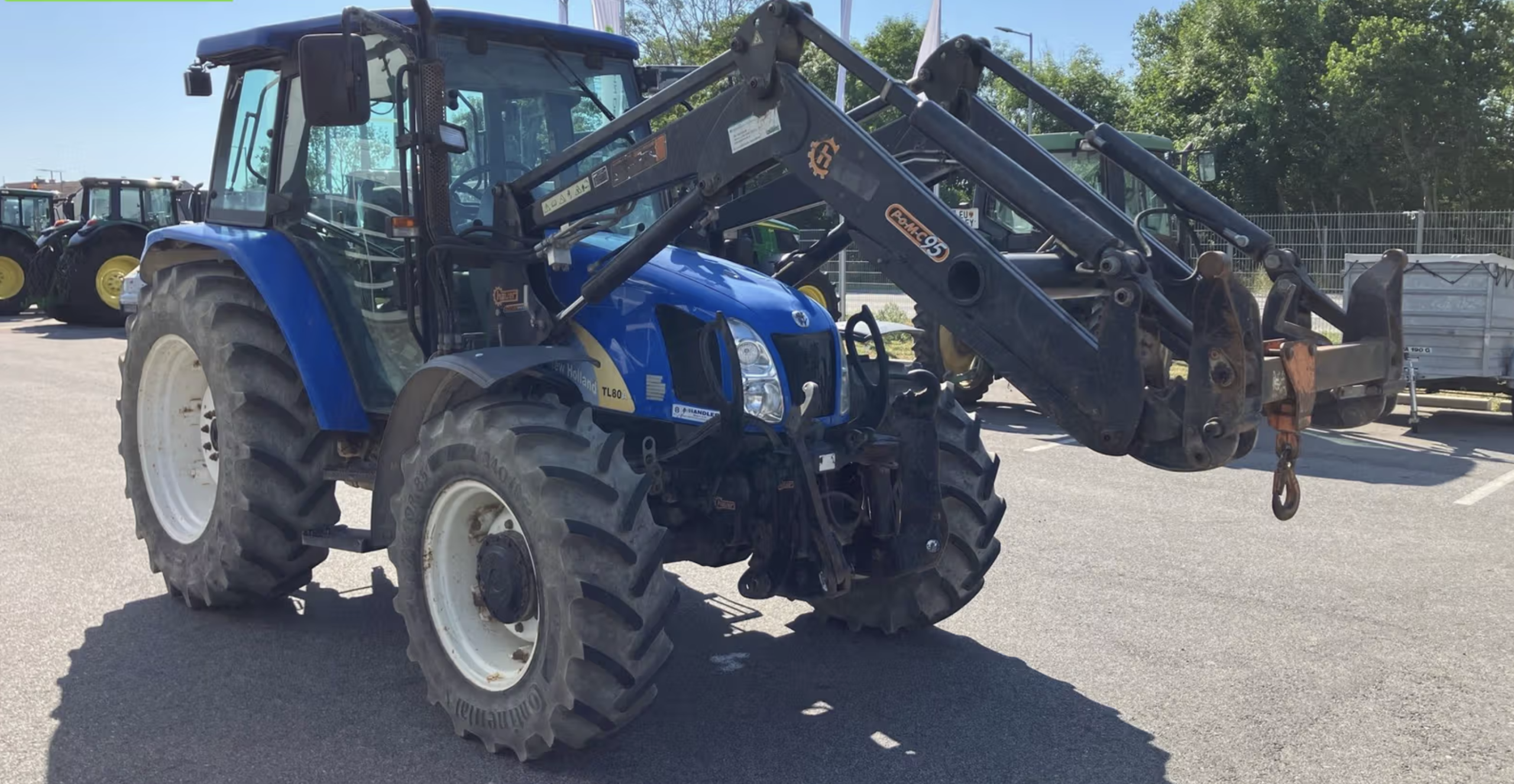New Holland TL80 A Tractor
