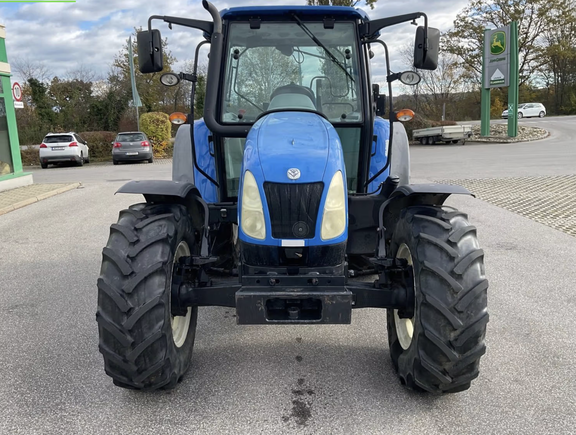 New Holland T5030 Tractor