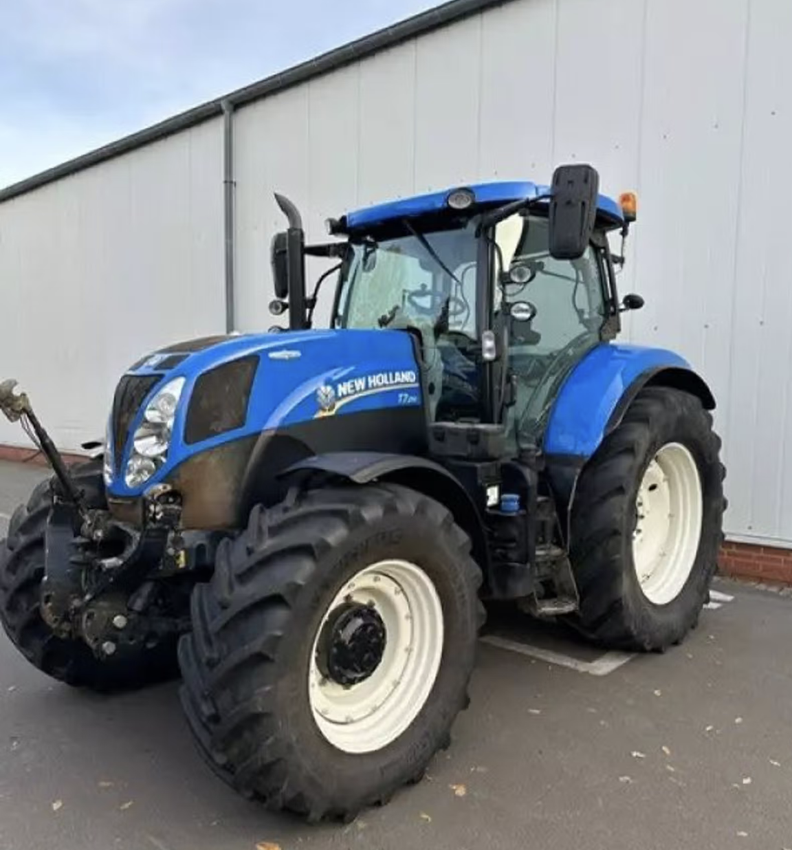 New Holland T7 210 Tractor