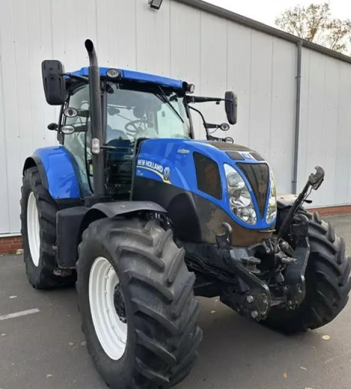 New Holland T7 210 Tractor
