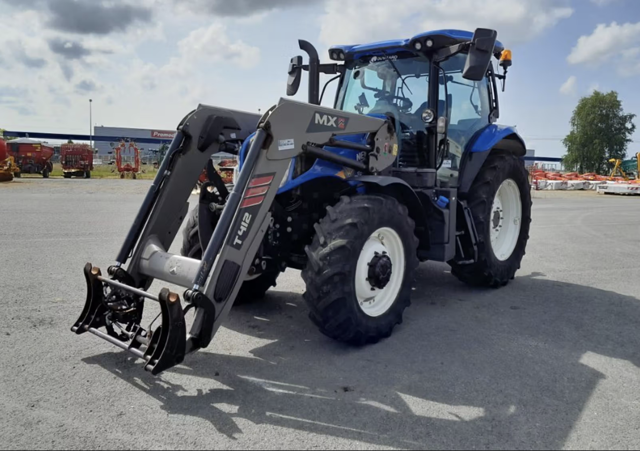 New Holland T6 155 AC Tractor