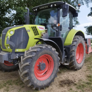 Claas Arion 510 tractor