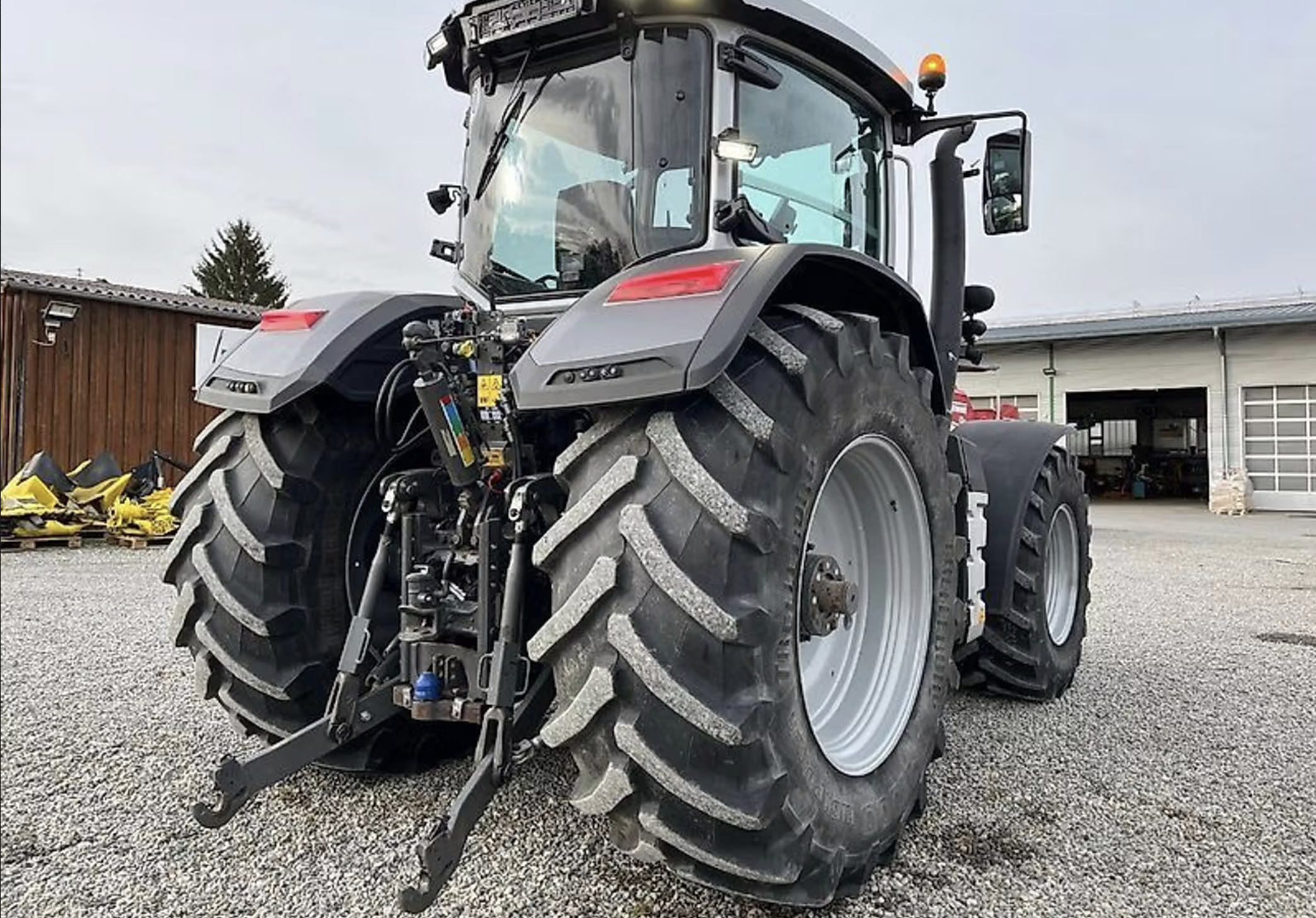 Massey Ferguson 265 grey