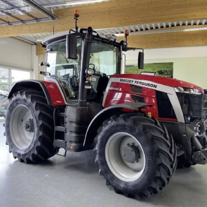 Massey Ferguson 8S.225