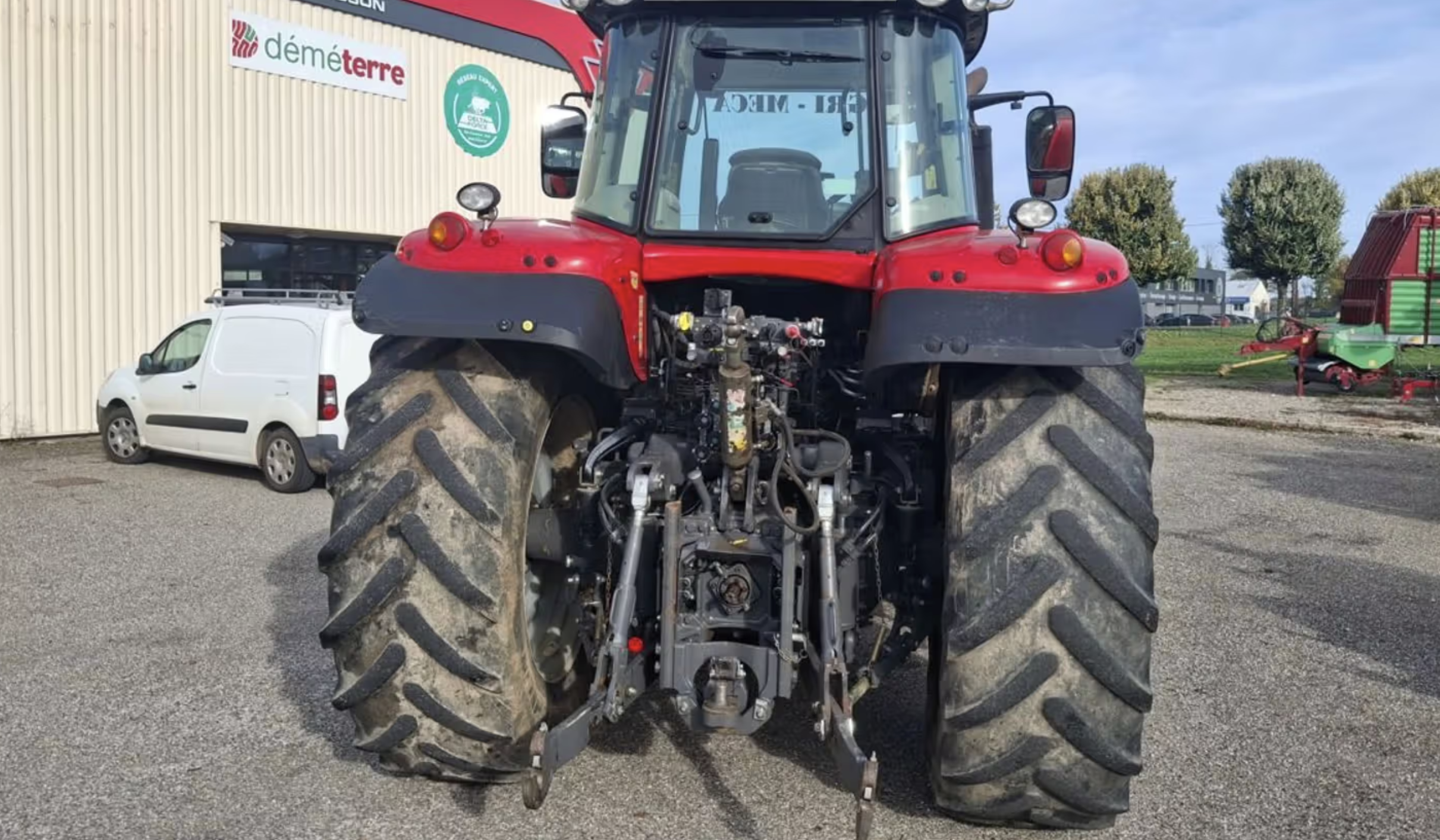 Massey Ferguson 7720 Tractor