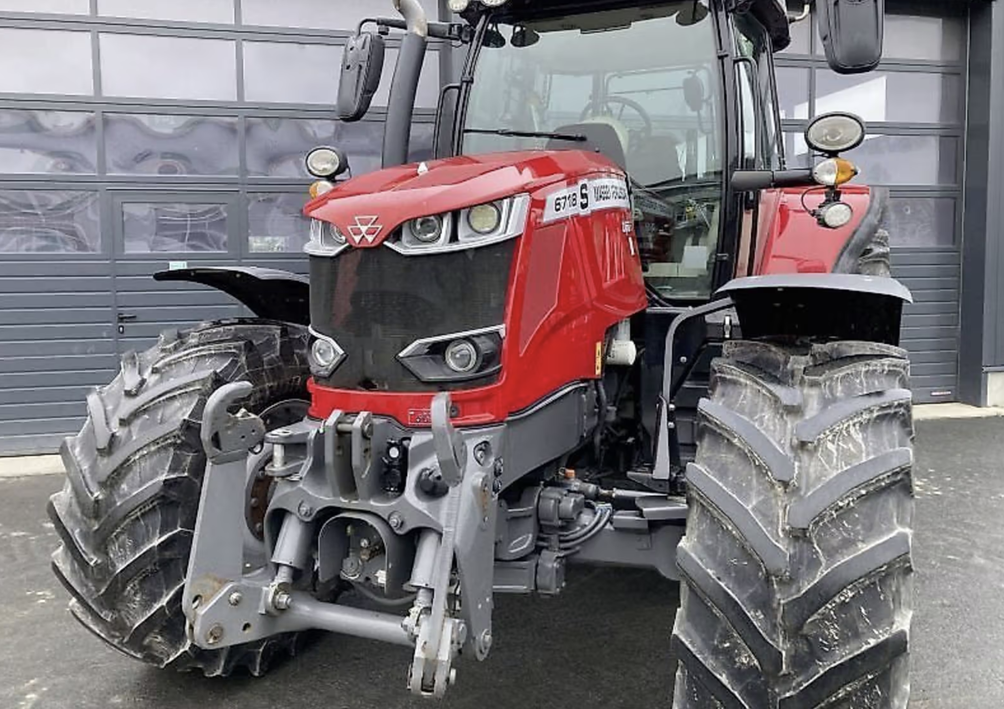 Massey Ferguson 6718S Dyna 6